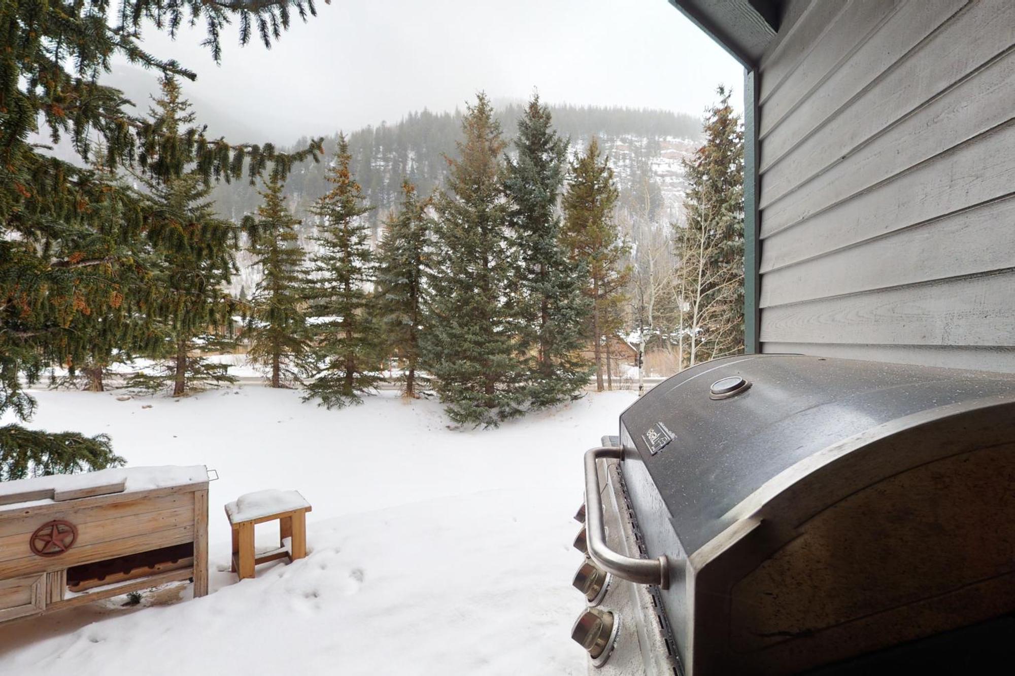 Ledges Villa Vail Room photo